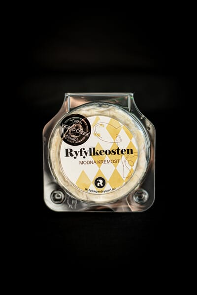 RY1012.jpg